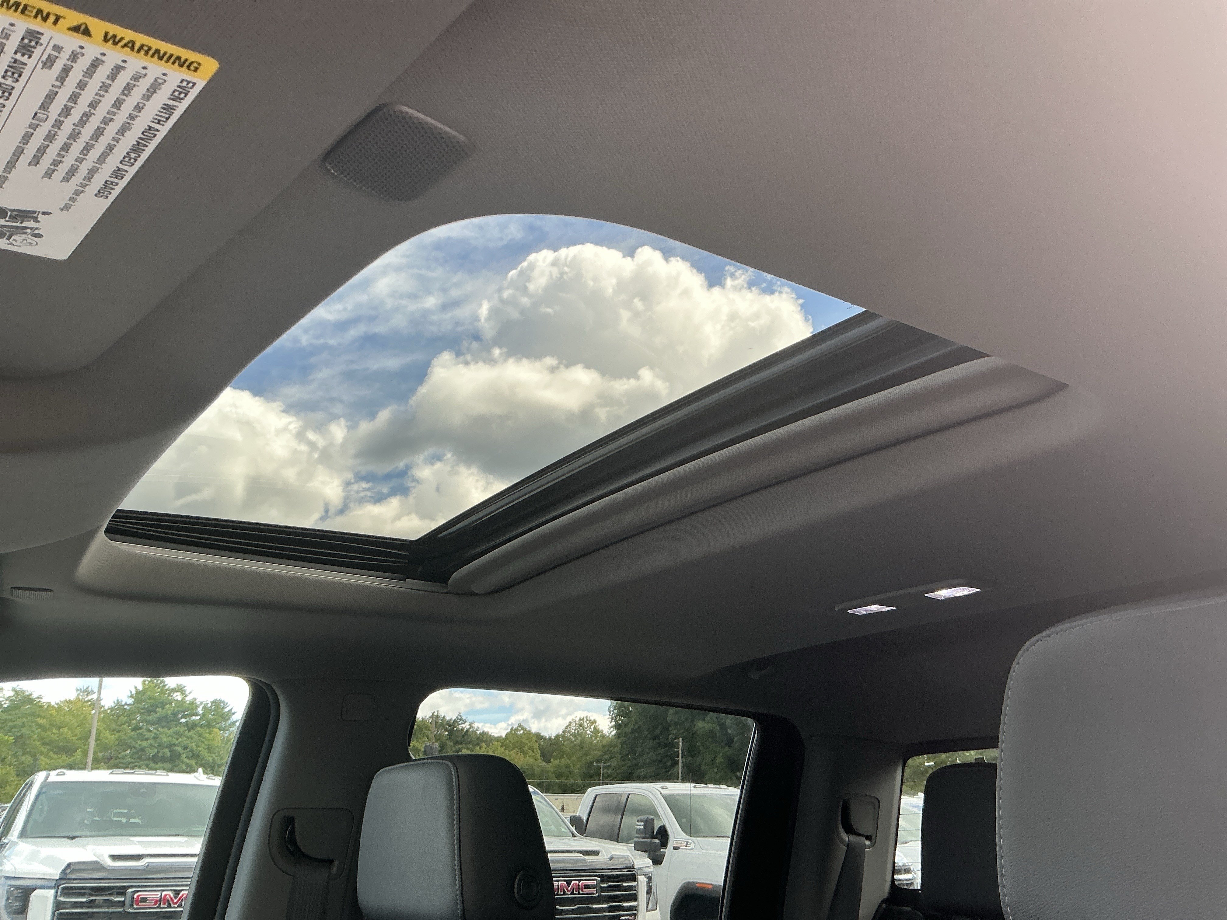 Used 2019 GMC Sierra 1500 SLT w/ SLT Premium Plus Package AWD/4WD image 12