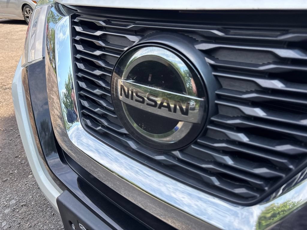 Used 2020 Nissan Rogue SV AWD/4WD image 9