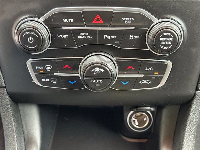 Used 2020 Dodge Charger SXT w/ Blacktop Package AWD/4WD image 30