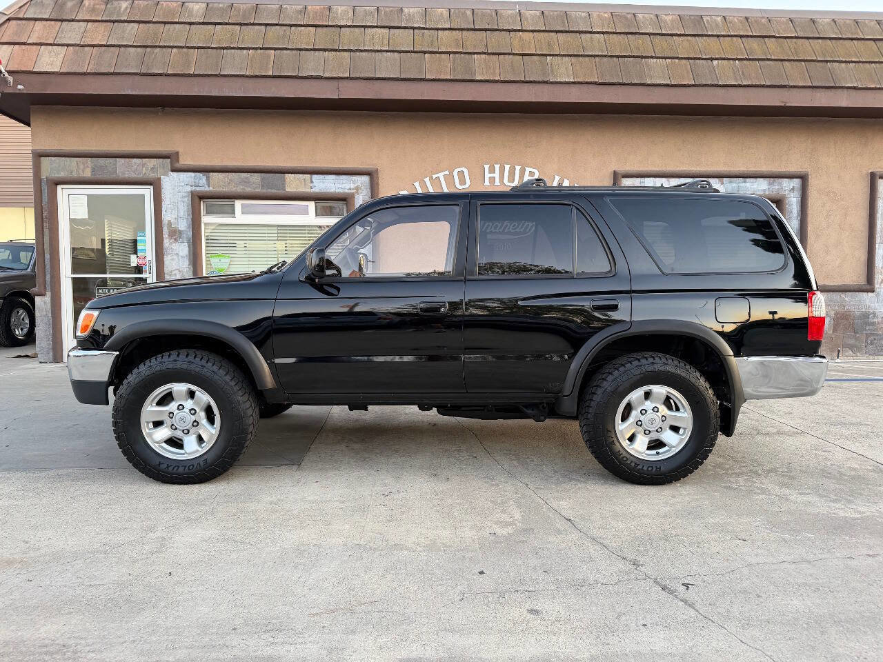 Used 1998 Toyota 4Runner SR5 image 6