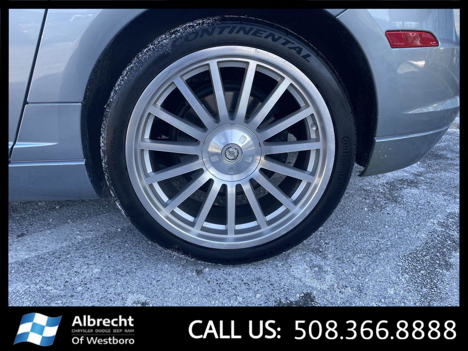 Used 2005 Chrysler Crossfire SRT-6 image 23