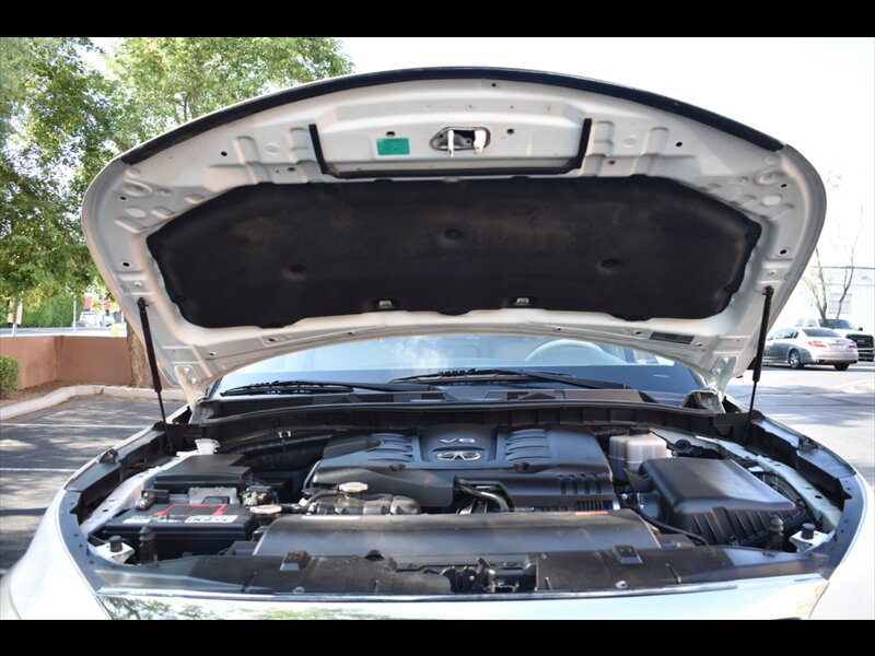 Used 2014 INFINITI QX80 2WD w/ Deluxe Touring Package image 44
