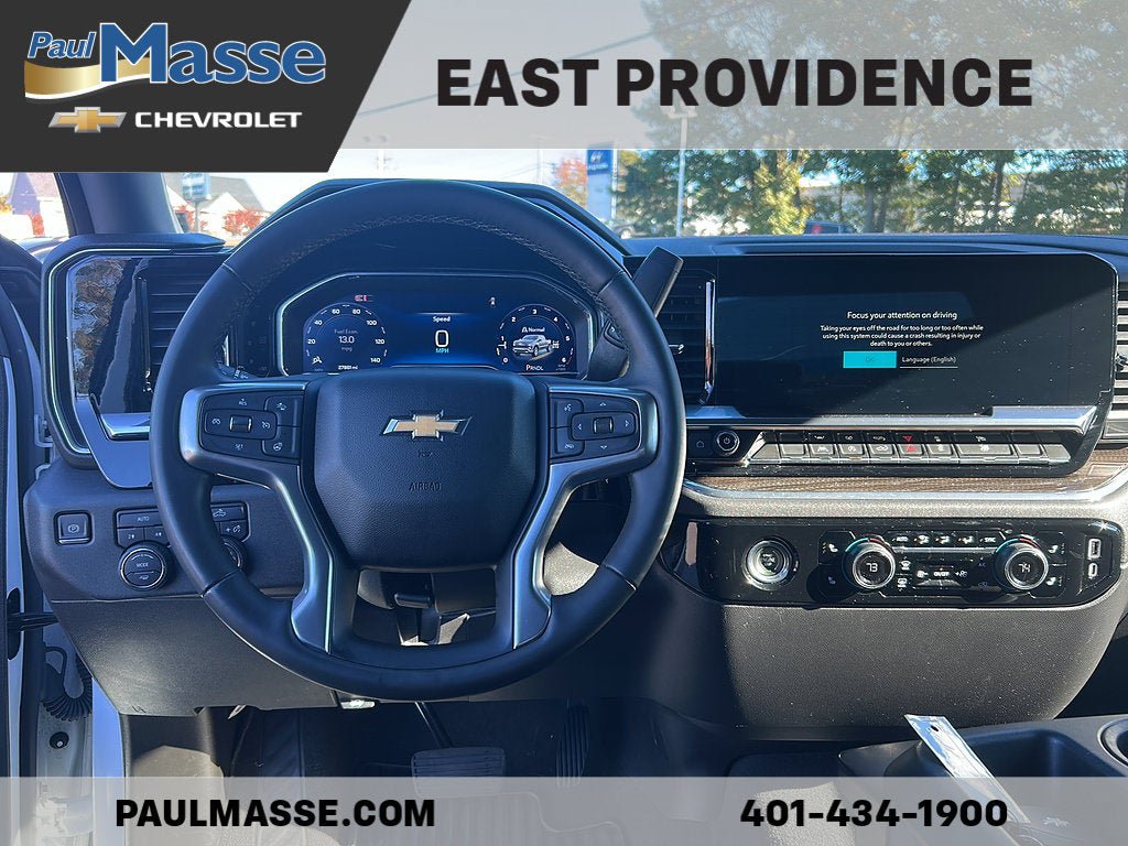 Used 2024 Chevrolet Silverado 1500 LT AWD/4WD image 12