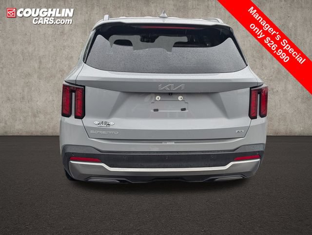 Used 2024 Kia Sorento S AWD/4WD image 6
