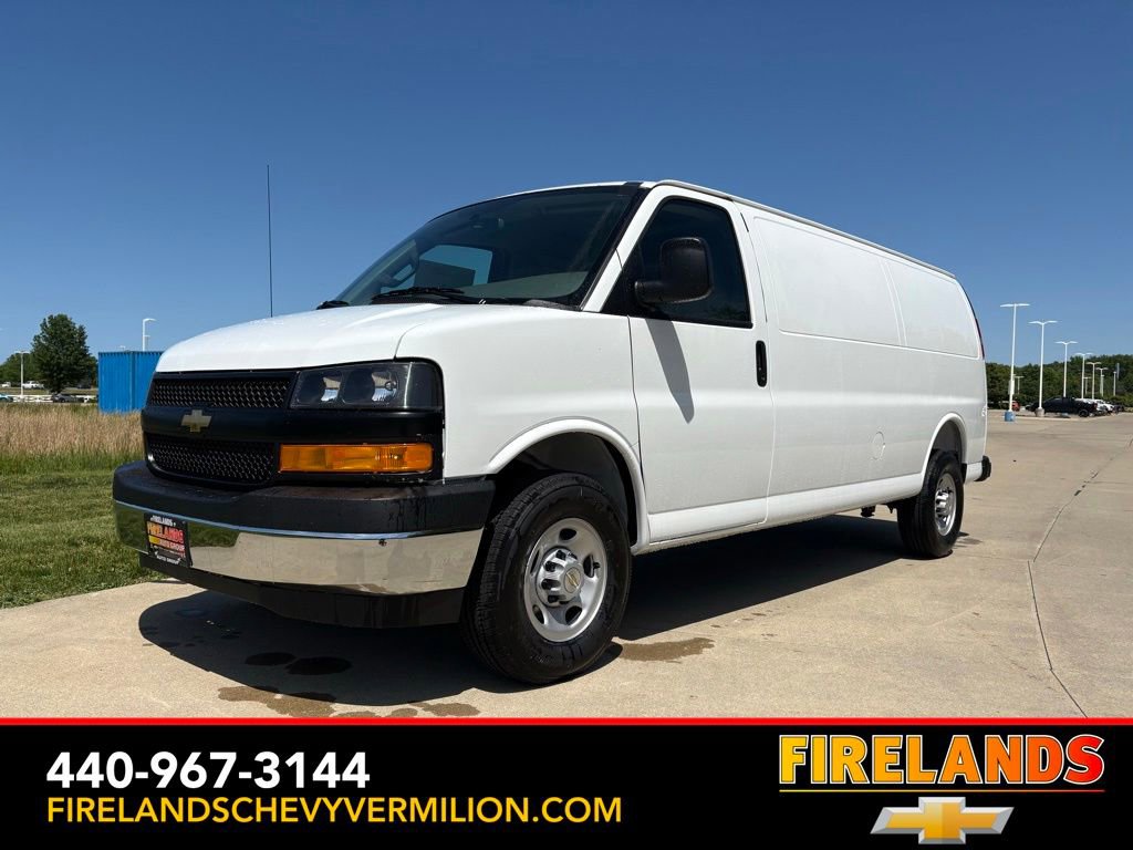 New 2026 Chevrolet Express 3500 Extended w/ Driver Convenience Package RWD image 1