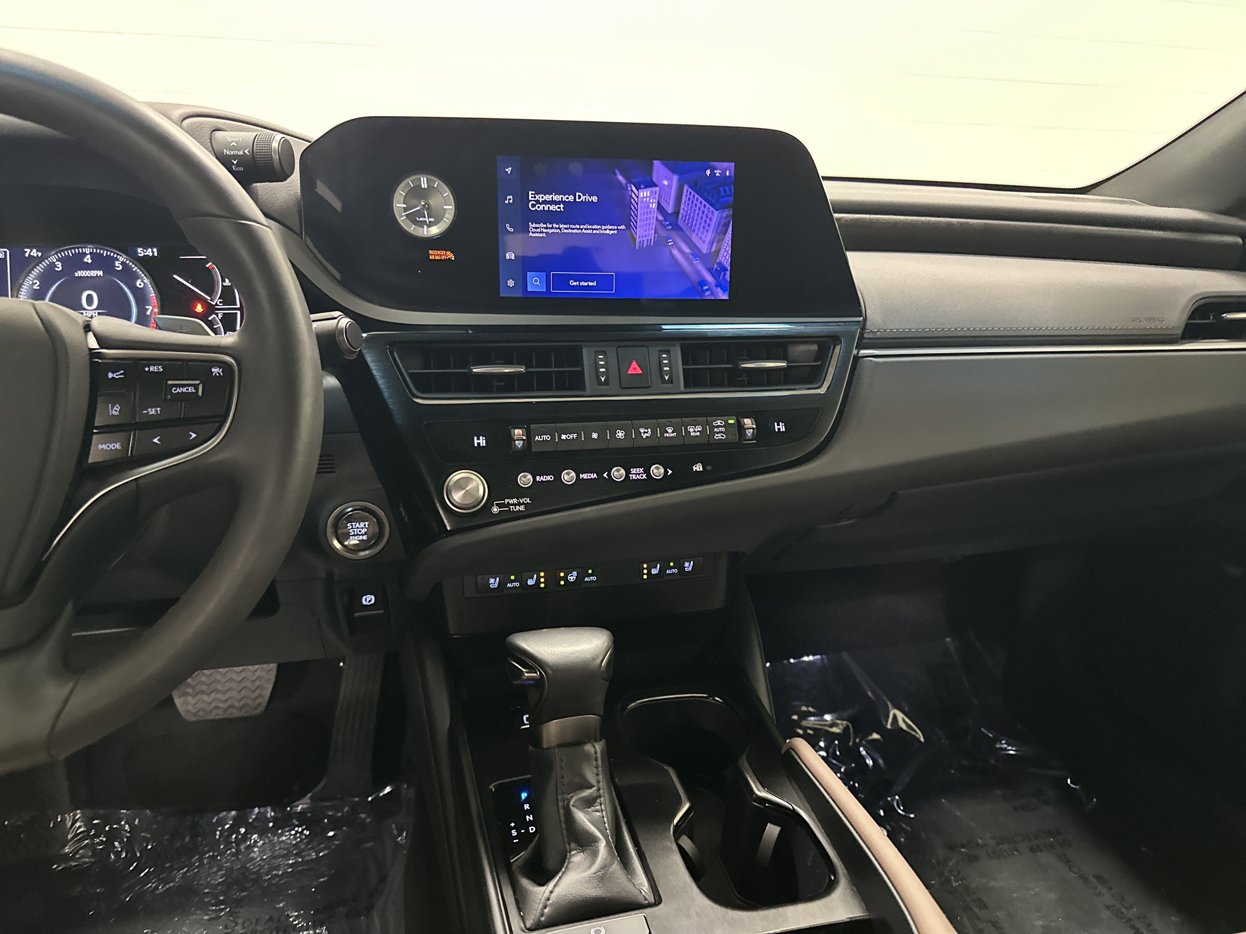 Certified 2023 Lexus ES 350 w/ Premium Package image 33