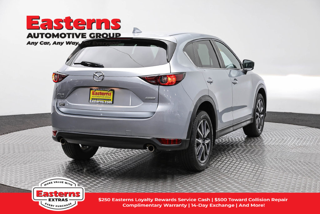 Used 2018 MAZDA CX-5 Touring w/ Preferred Equipment Package AWD/4WD image 6