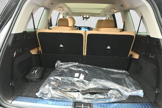 New 2026 Mercedes-Benz GLS 450 4MATIC image 24