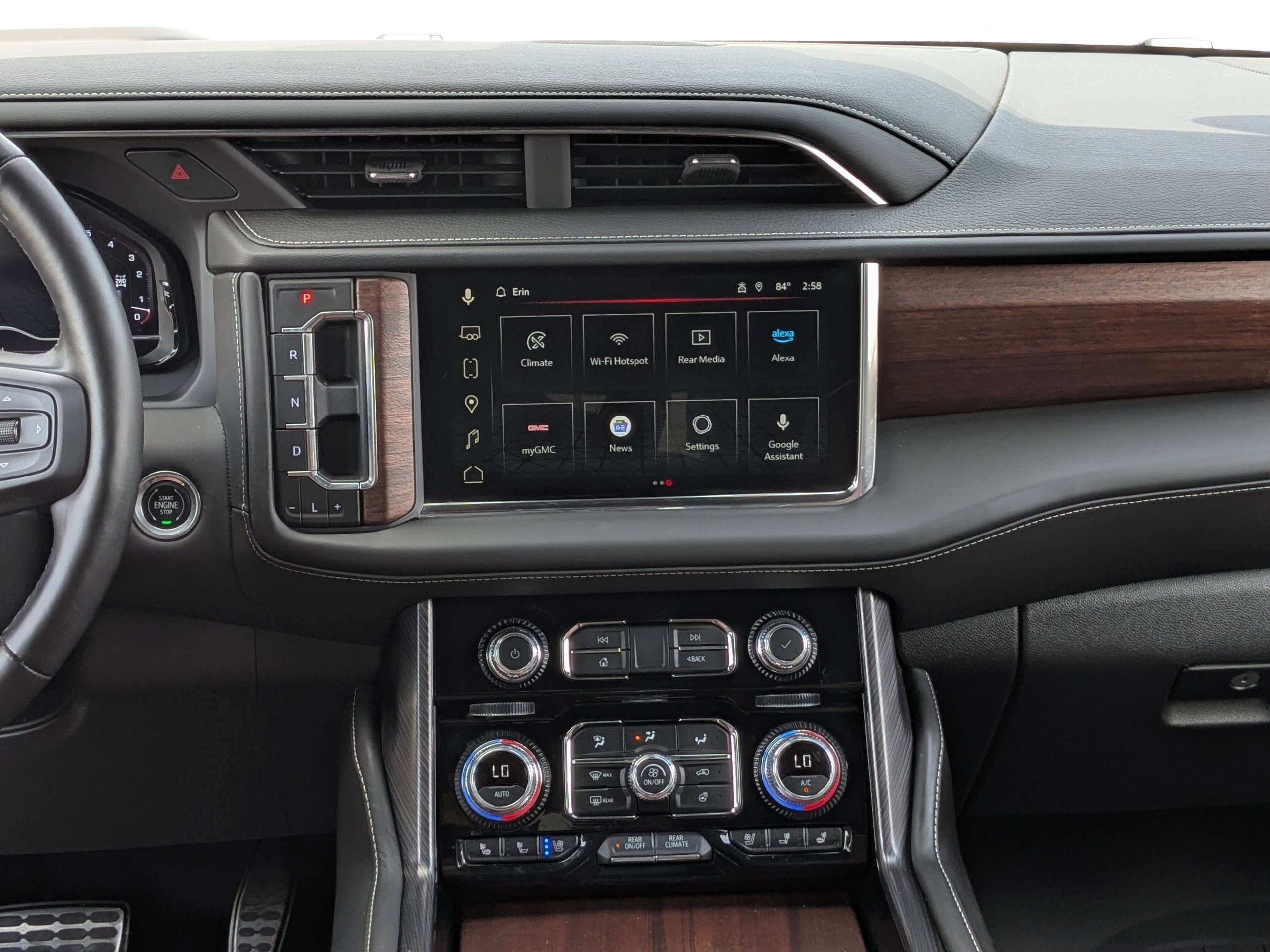 Used 2023 GMC Yukon XL Denali Ultimate image 21