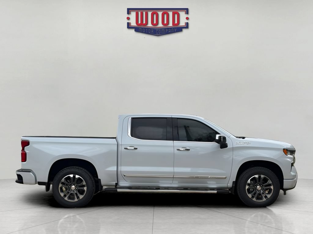 New 2026 Chevrolet Silverado 1500 High Country w/ Technology Package AWD/4WD image 2