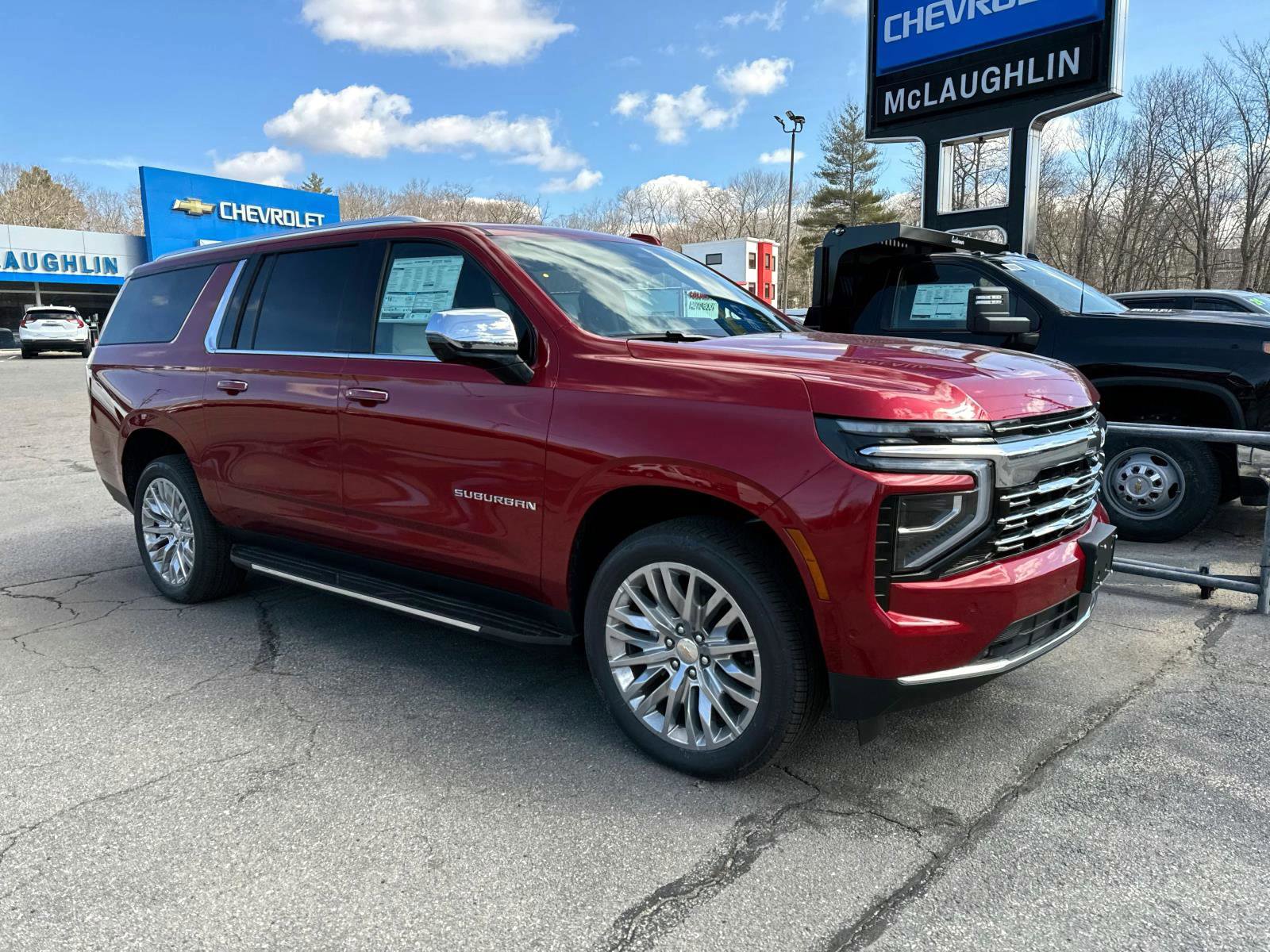 New 2026 Chevrolet Suburban Premier image 4