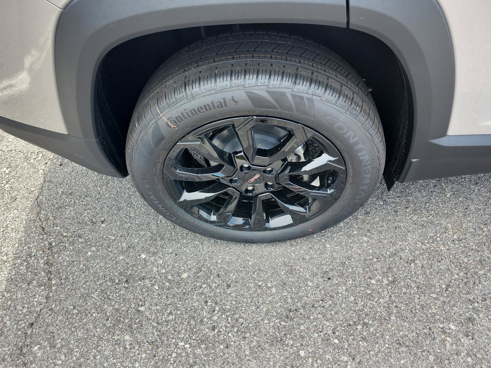 New 2026 GMC Terrain Elevation w/ Elevation Premium Package FWD image 4
