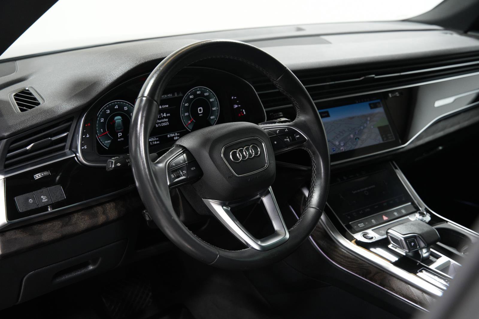 Used 2021 Audi Q8 Premium Plus w/ Premium Plus Package image 28