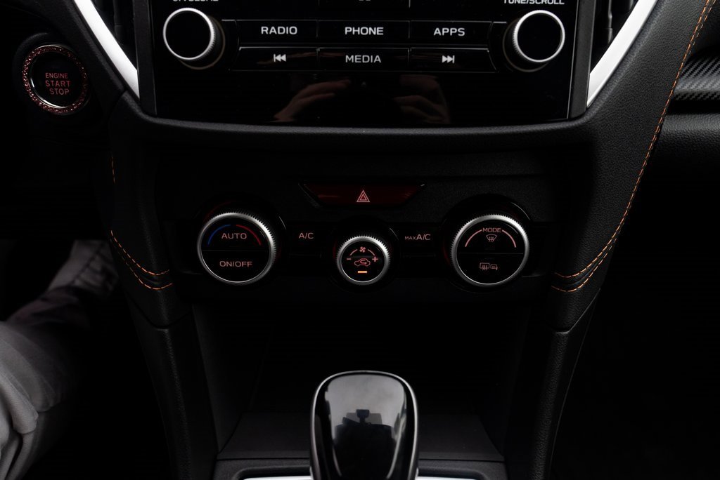 Used 2022 Subaru Crosstrek 2.0i Premium w/ Moonroof Package image 17