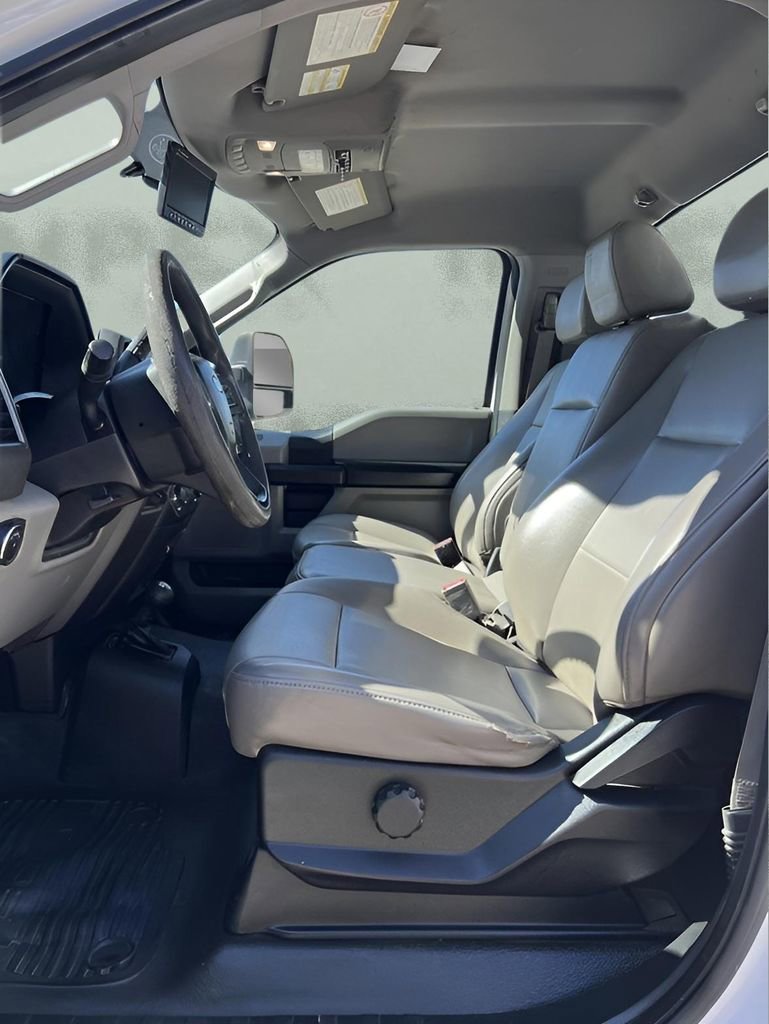 Used 2019 Ford F550 4x4 Regular Cab Super Duty image 12