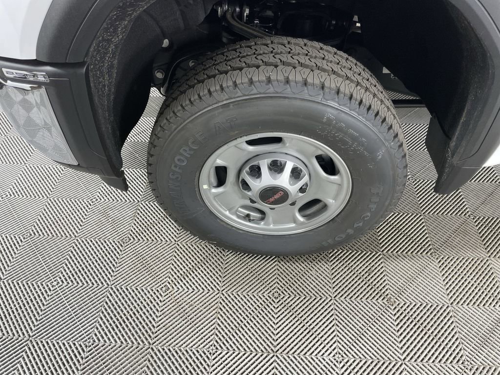 New 2025 GMC Sierra 2500 Pro w/ Convenience Package image 29