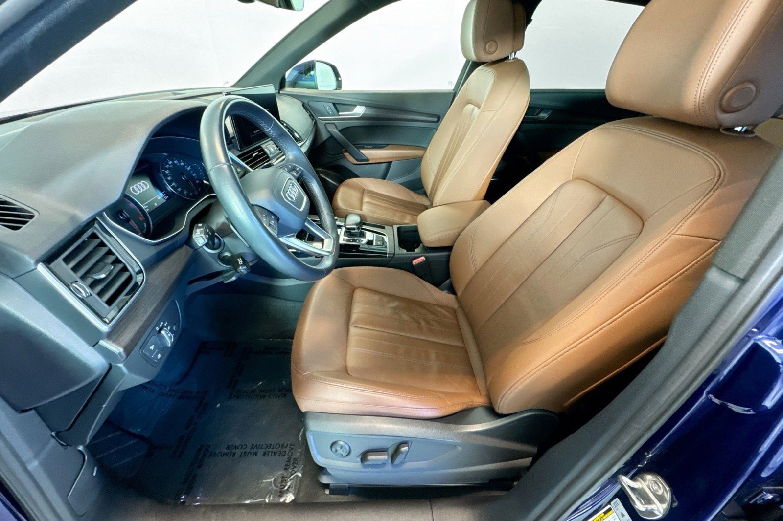 Used 2022 Audi Q5 2.0T Premium w/ Convenience Package image 19