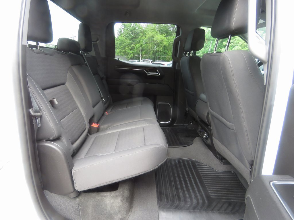 Used 2023 GMC Sierra 1500 Elevation image 17