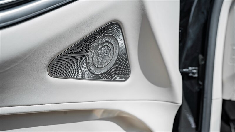 Used 2022 Mercedes-Benz S 500 4MATIC image 29