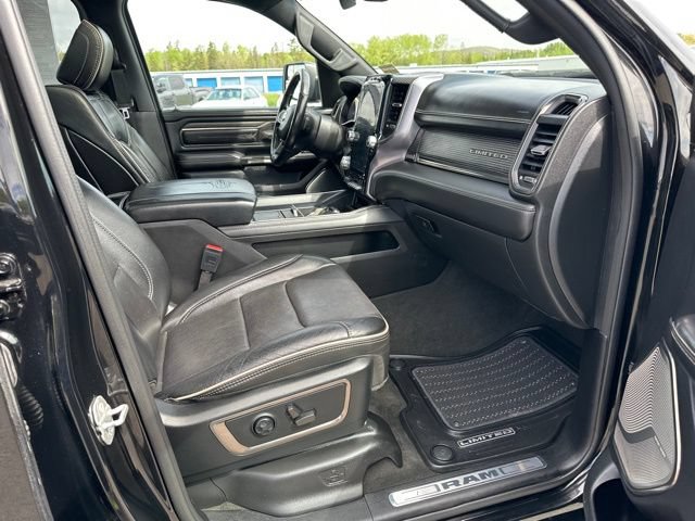 Used 2021 RAM 1500 Limited AWD/4WD image 11
