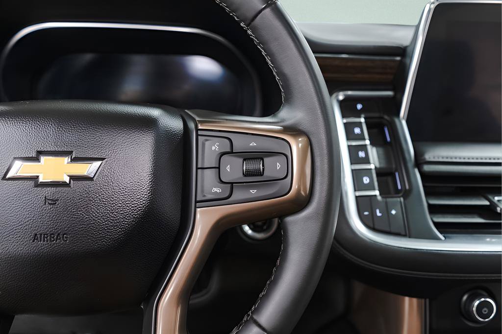 Used 2024 Chevrolet Tahoe High Country AWD/4WD image 11