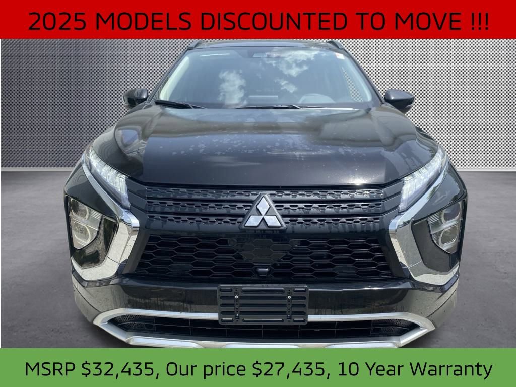 New 2025 Mitsubishi Eclipse Cross SE image 3