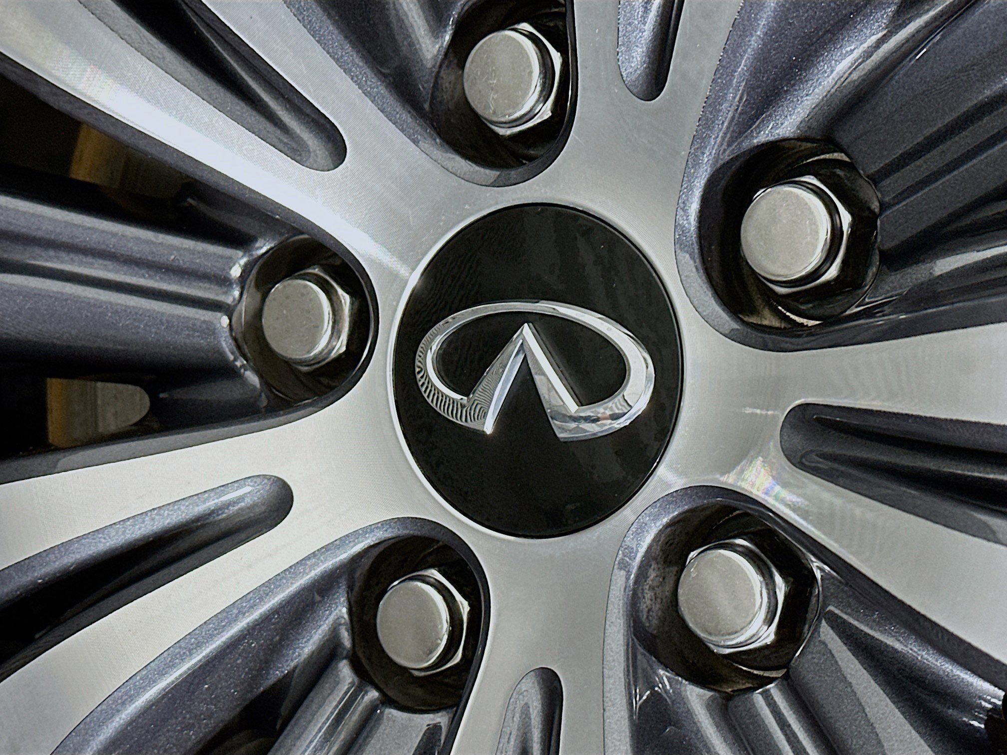 Used 2023 INFINITI QX60 Autograph image 40