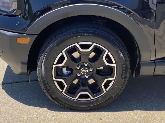 New 2026 Ford Bronco Sport Outer Banks w/ Outer Banks Tech Package+ AWD/4WD image 7