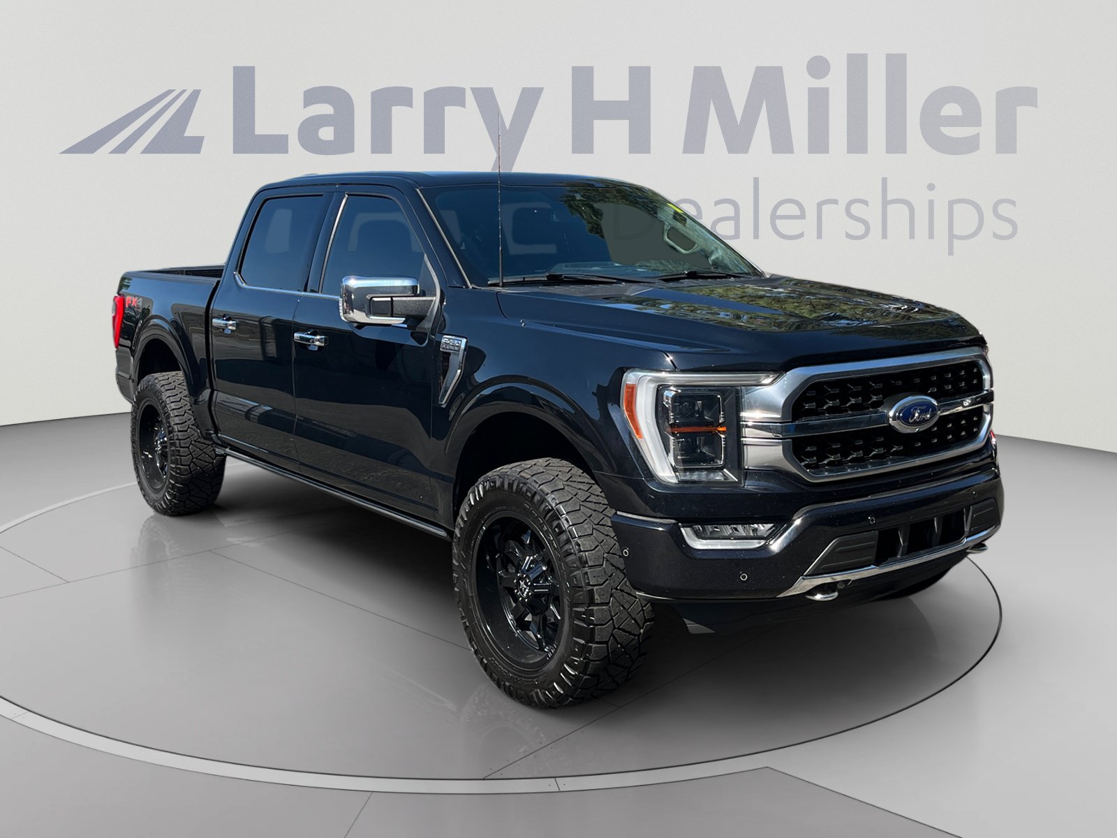 Used 2023 Ford F150 Platinum w/ FX4 Off-Road Package AWD/4WD image 7