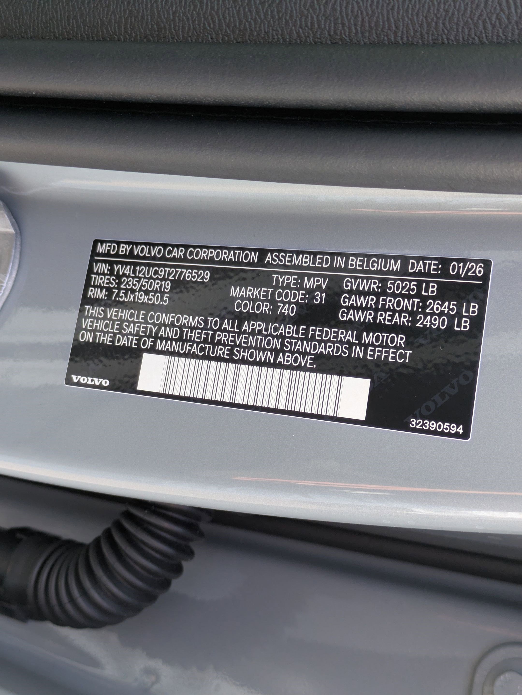New 2026 Volvo XC40 B5 Plus w/ Protection Package Premier image 17