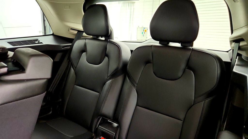 Used 2024 Volvo XC90 B5 Core w/ Protection Package Premier AWD/4WD image 23