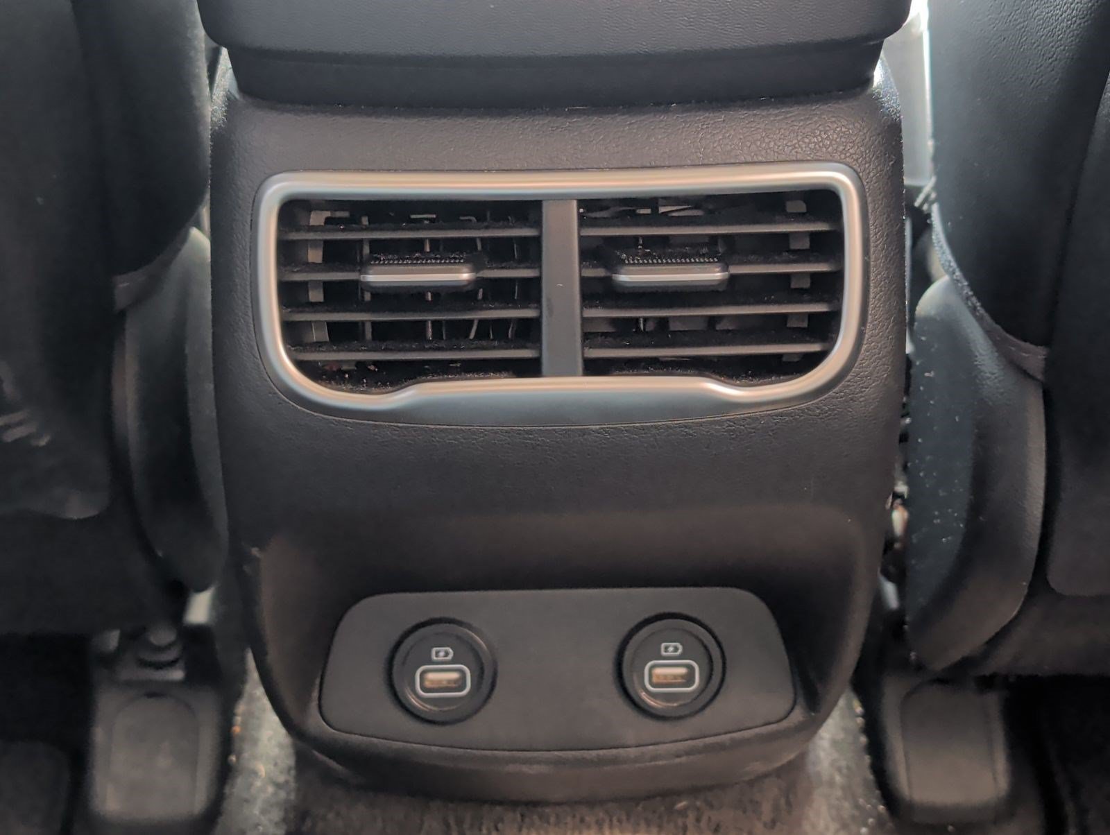Used 2023 Hyundai Santa Fe SEL w/ Premium Package FWD image 24