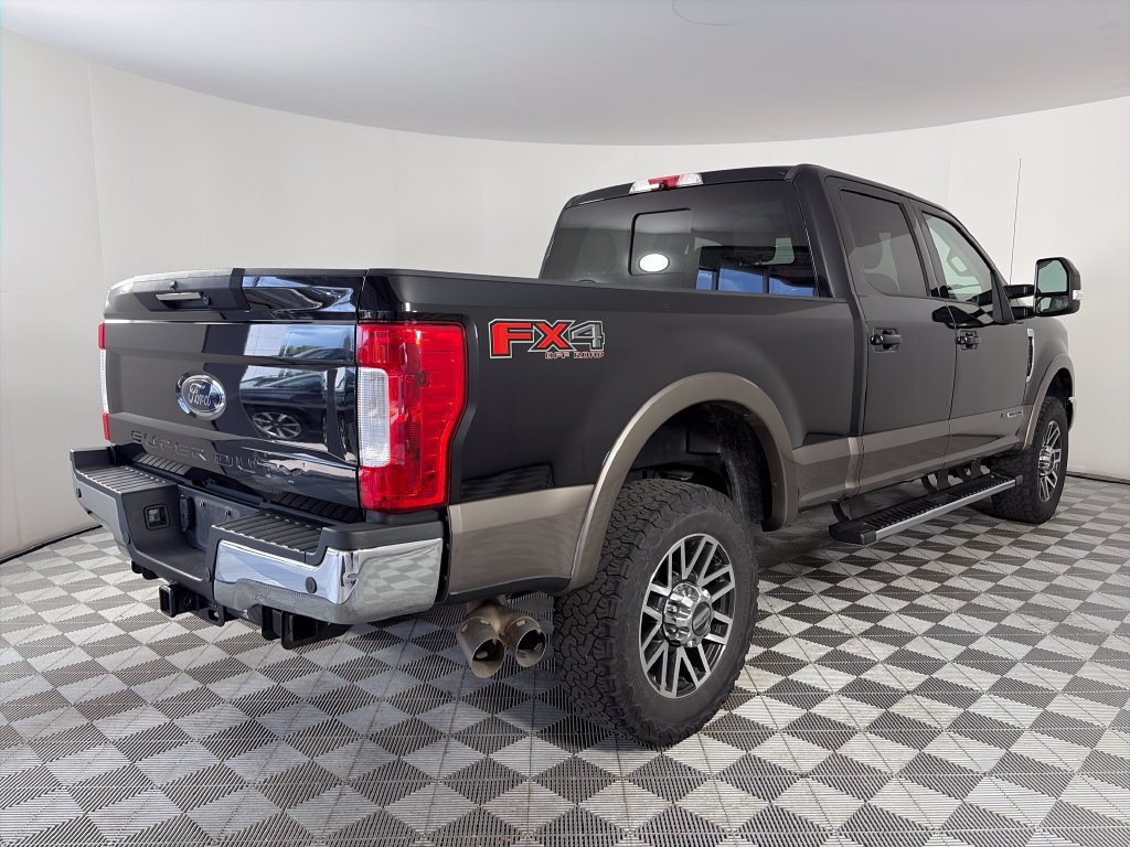 Used 2019 Ford F350 Lariat w/ Lariat Ultimate Package AWD/4WD image 7