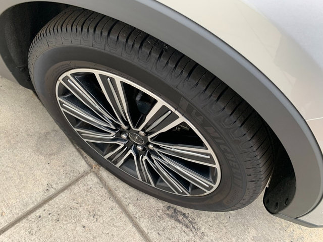 Used 2018 Lincoln MKX Black Label w/ Driver Assistance Package AWD/4WD image 11