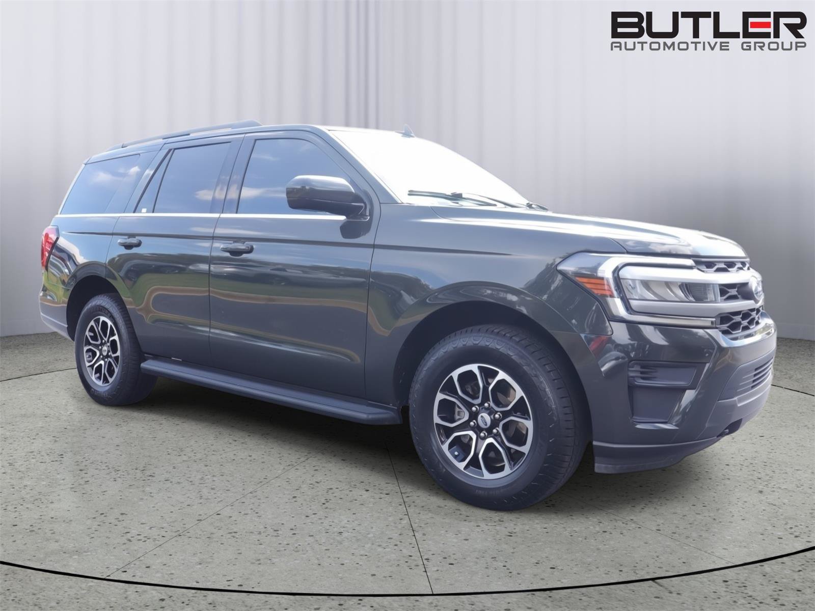 Used 2022 Ford Expedition XLT AWD/4WD image 8
