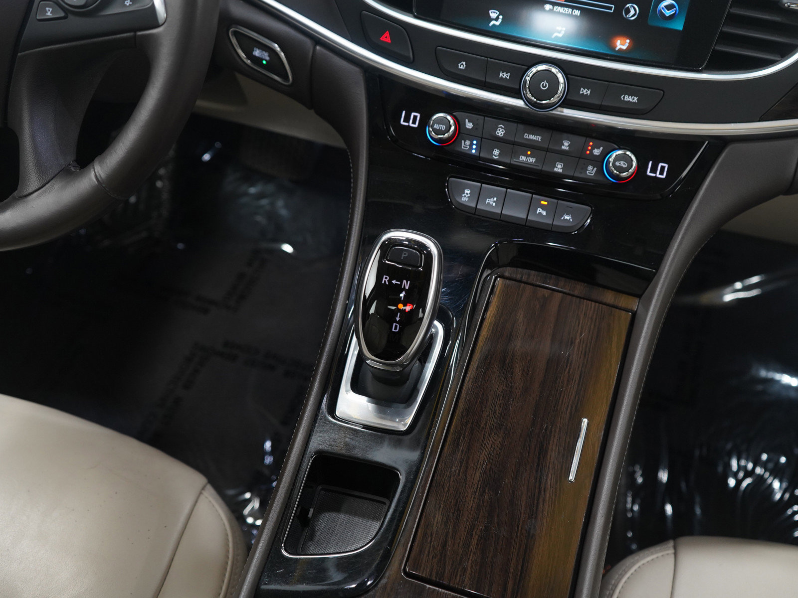 Used 2019 Buick LaCrosse Premium w/ Driver Confidence Package II image 17