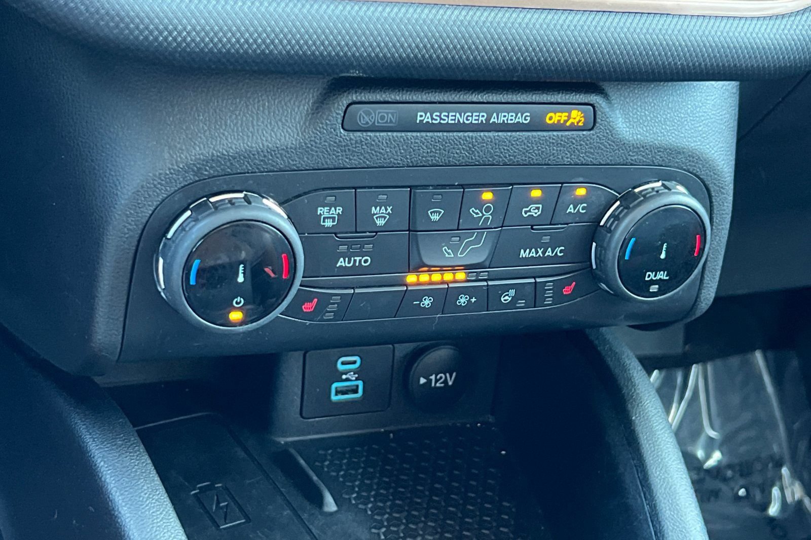 Used 2022 Ford Bronco Sport Outer Banks w/ Tech Package AWD/4WD image 22