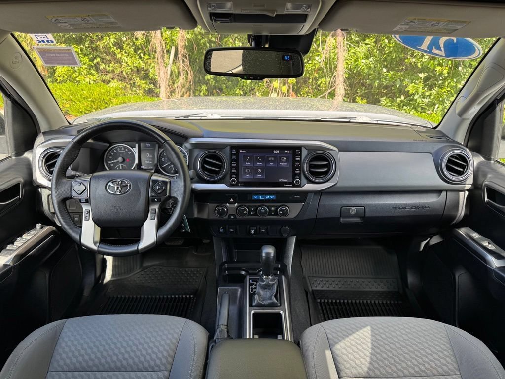Used 2021 Toyota Tacoma SR5 w/ Technology Package AWD/4WD image 5