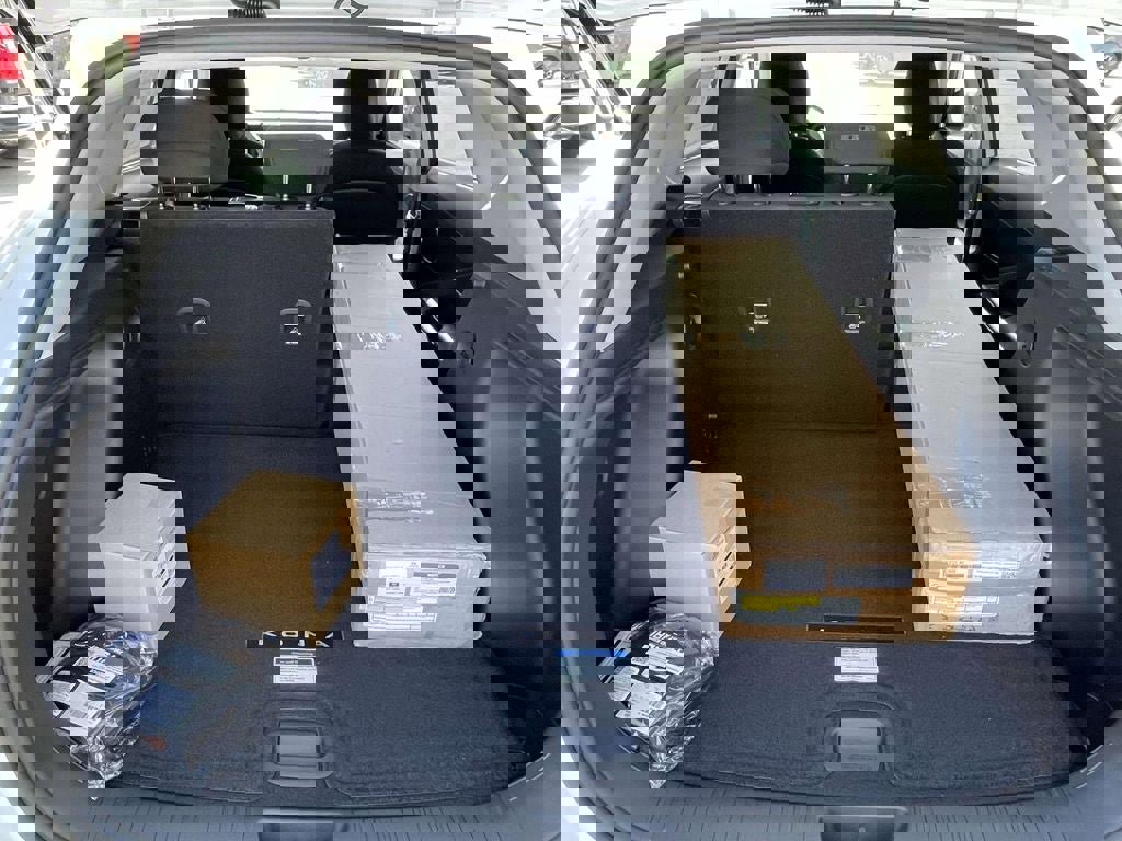 New 2026 Hyundai Kona SEL Sport FWD image 8