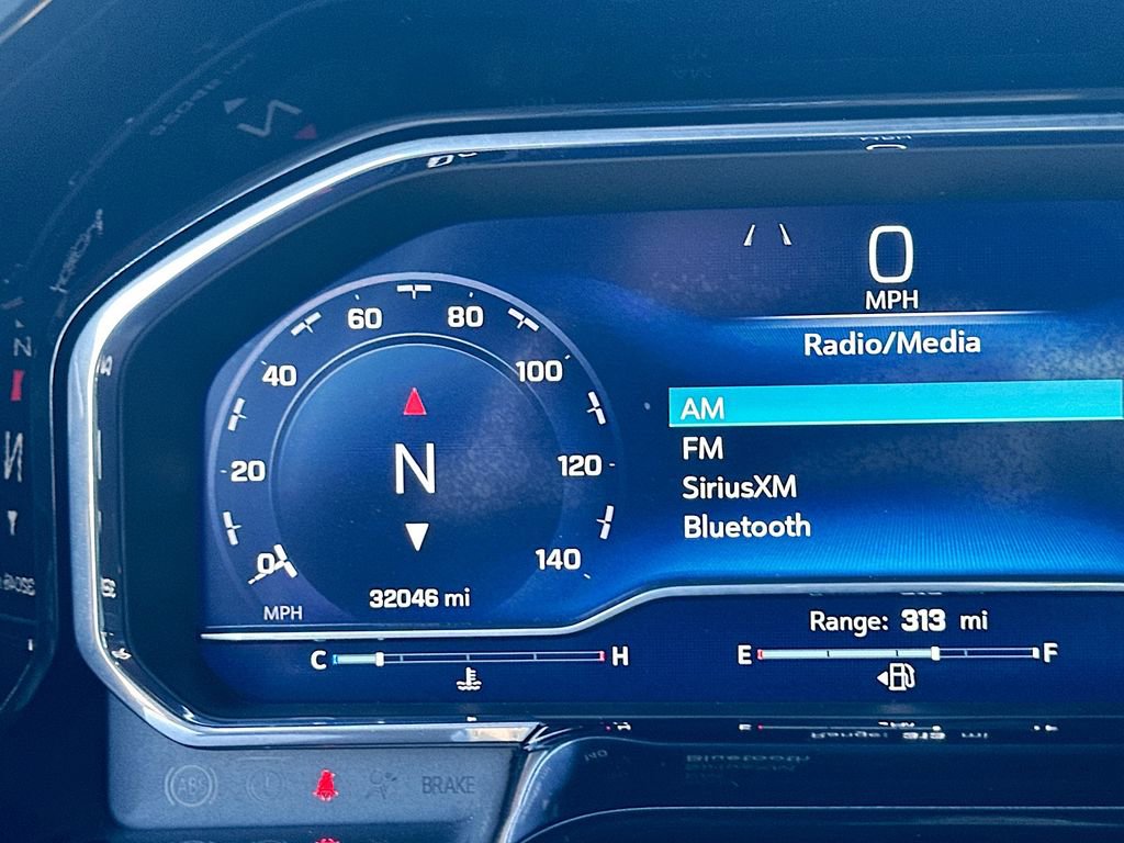 Certified 2024 Chevrolet Silverado 2500 High Country w/ Technology Package image 13