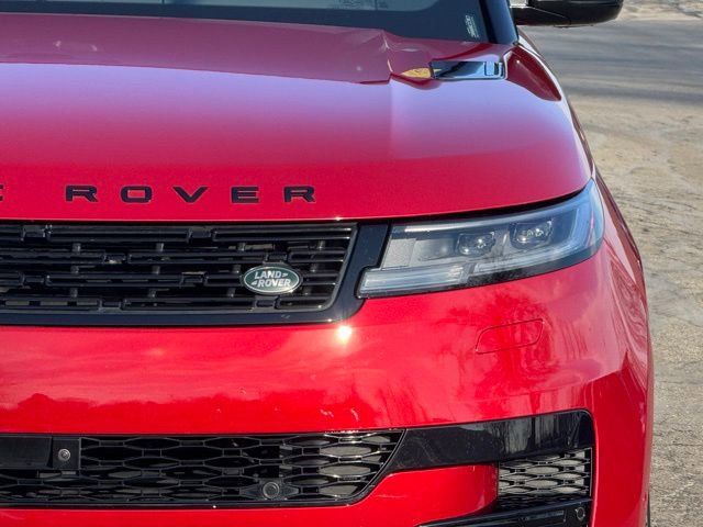Used 2025 Land Rover Range Rover Sport Dynamic SE image 10