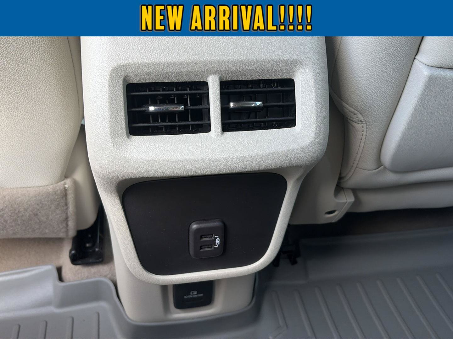 Used 2023 GMC Terrain Denali AWD/4WD image 29