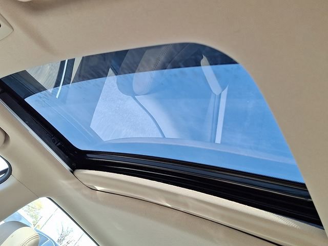 Used 2017 Honda Accord EX-L image 10