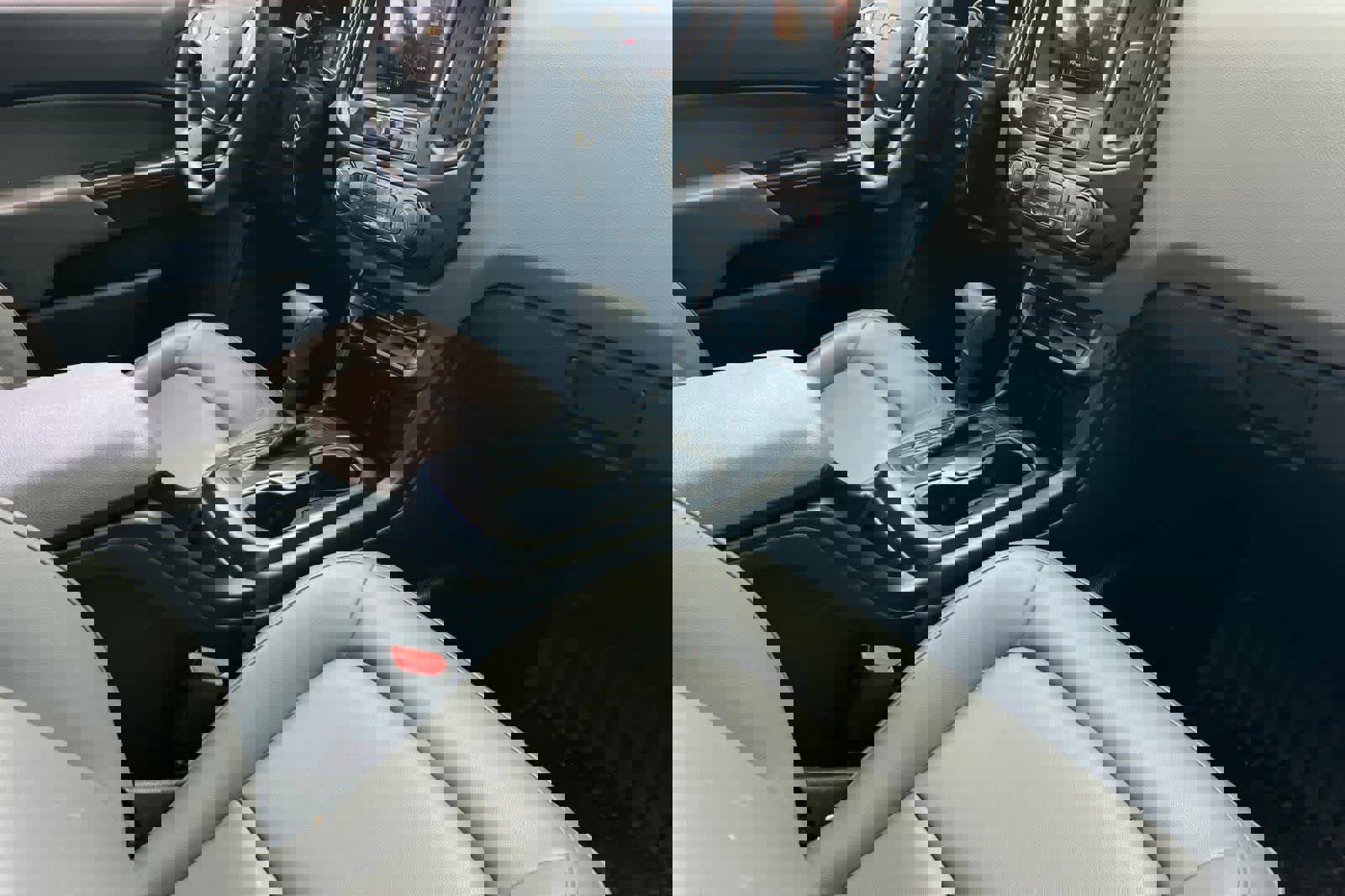 Used 2019 Chevrolet Colorado W/T w/ WT Convenience Package image 17