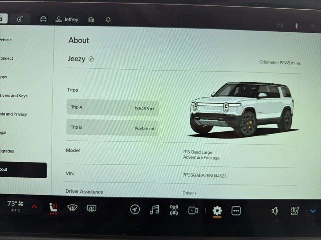 Used 2024 Rivian R1S Adventure image 48