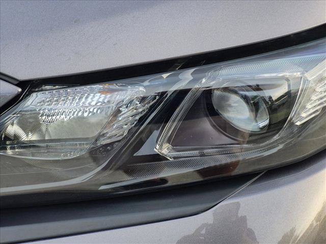 Used 2023 Toyota Camry SE w/ Convenience Package FWD image 10