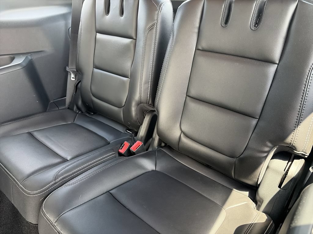 Used 2018 Ford Explorer Limited FWD image 31