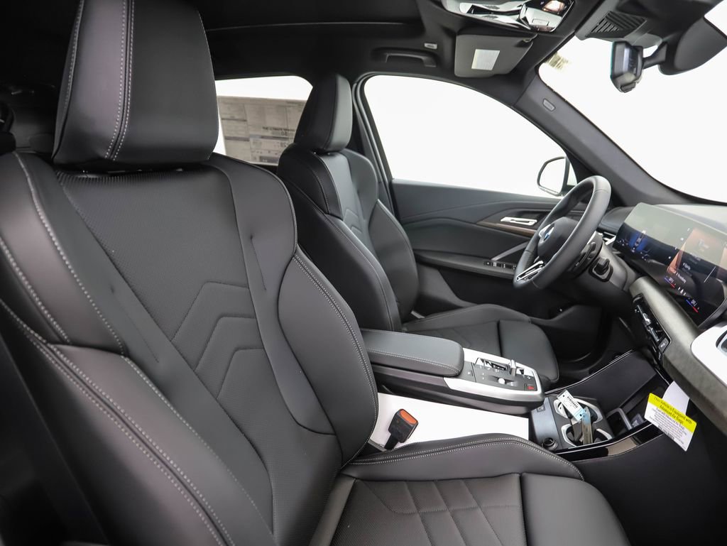 Used 2026 BMW X1 xDrive28i w/ M Sport Package image 32