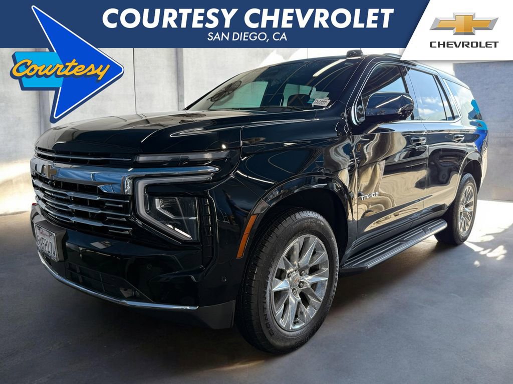 Used 2025 Chevrolet Tahoe Premier AWD/4WD image 1