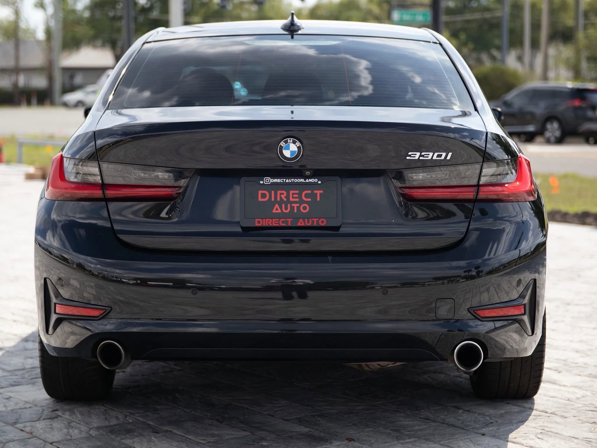 Used 2019 BMW 330i Sedan w/ Convenience Package RWD image 11